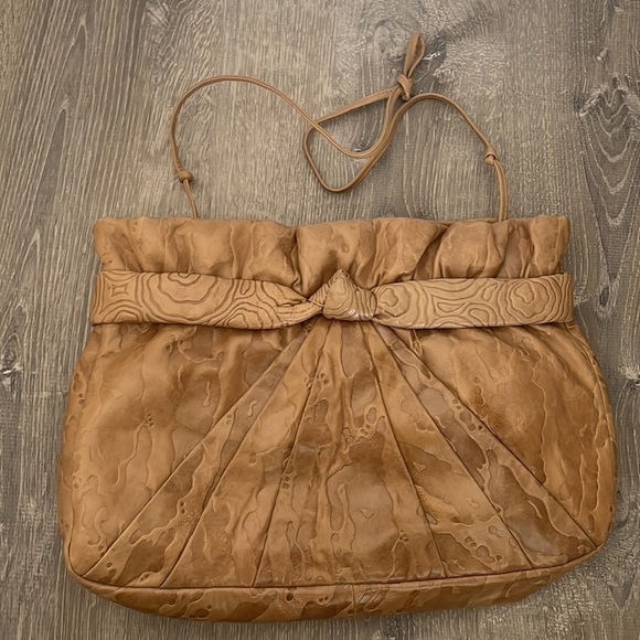 Brown Purse - Picture 5 of 8